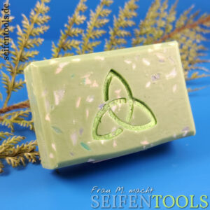 Seifenstempel "Keltischer Trinity-Knoten" Beispiel